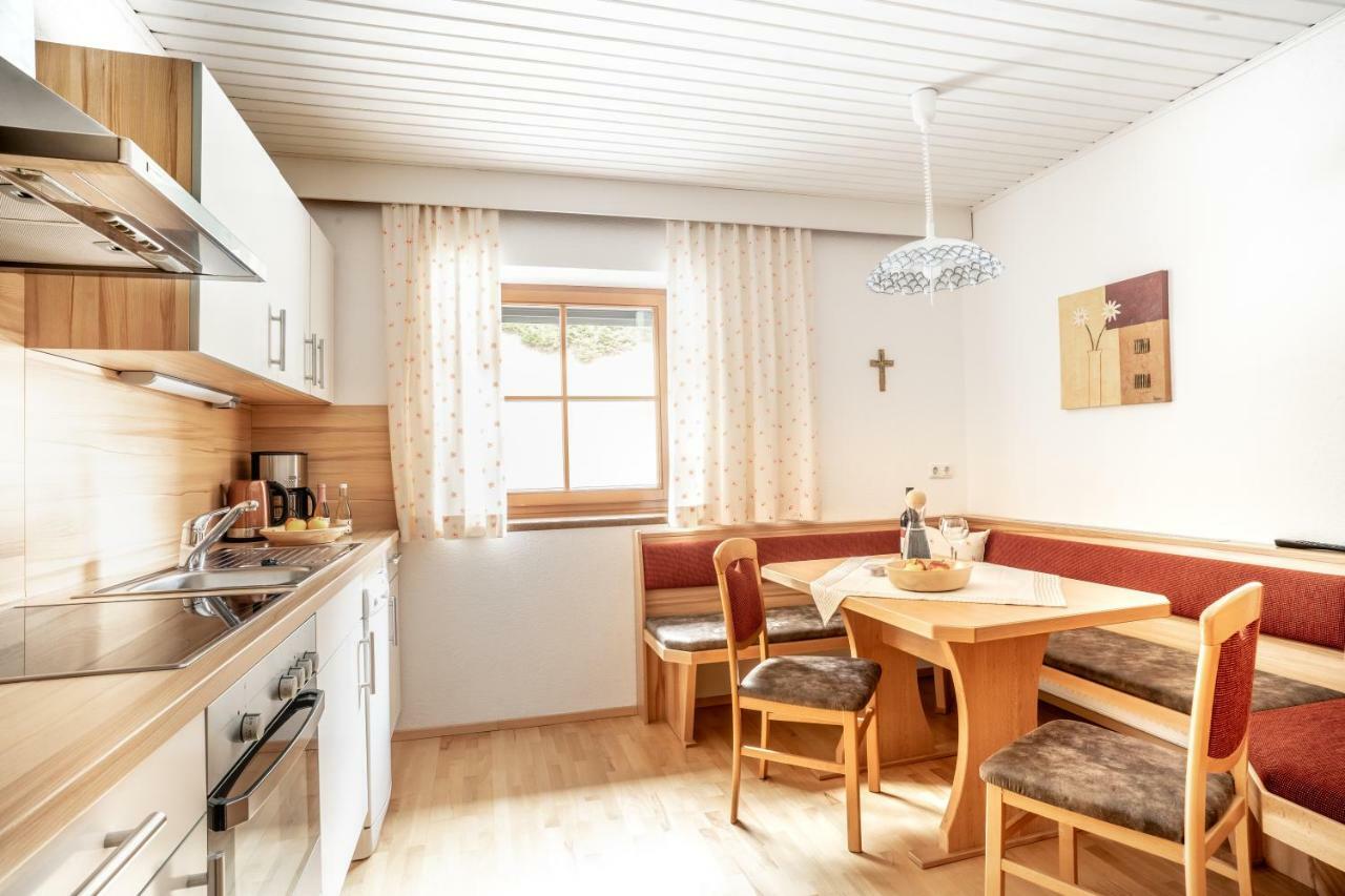 Saxerhof Apartment Schmirn Екстериор снимка