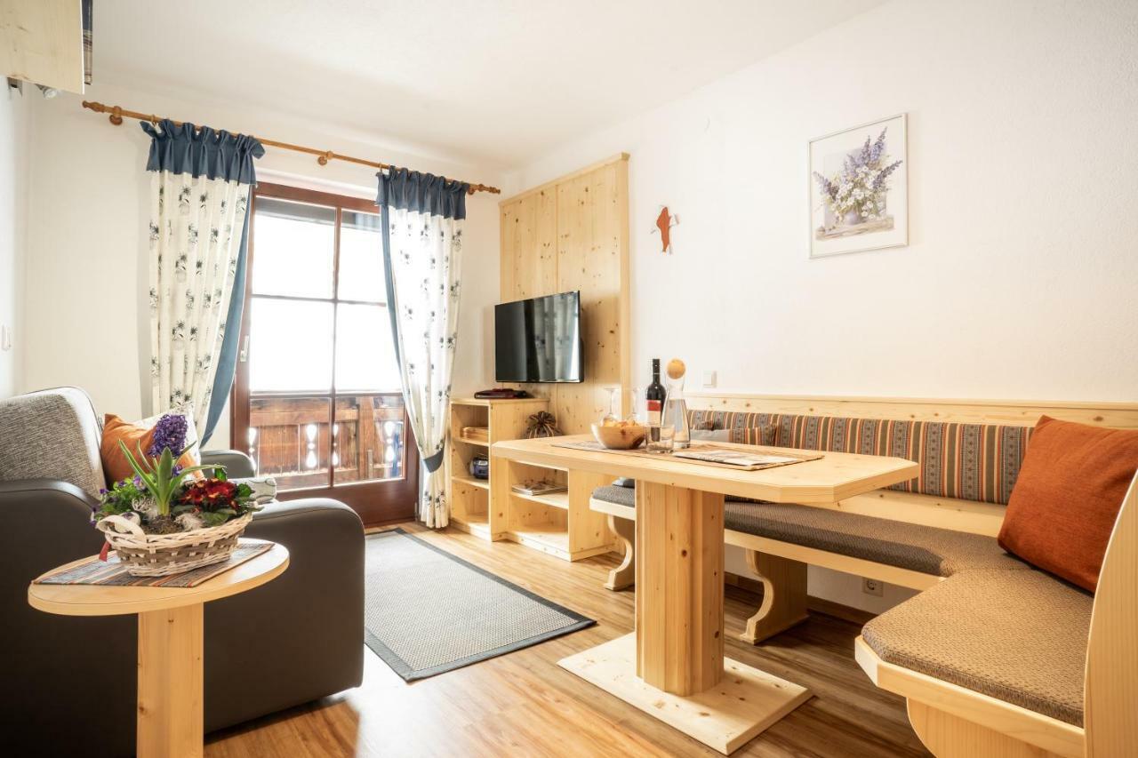 Saxerhof Apartment Schmirn Екстериор снимка